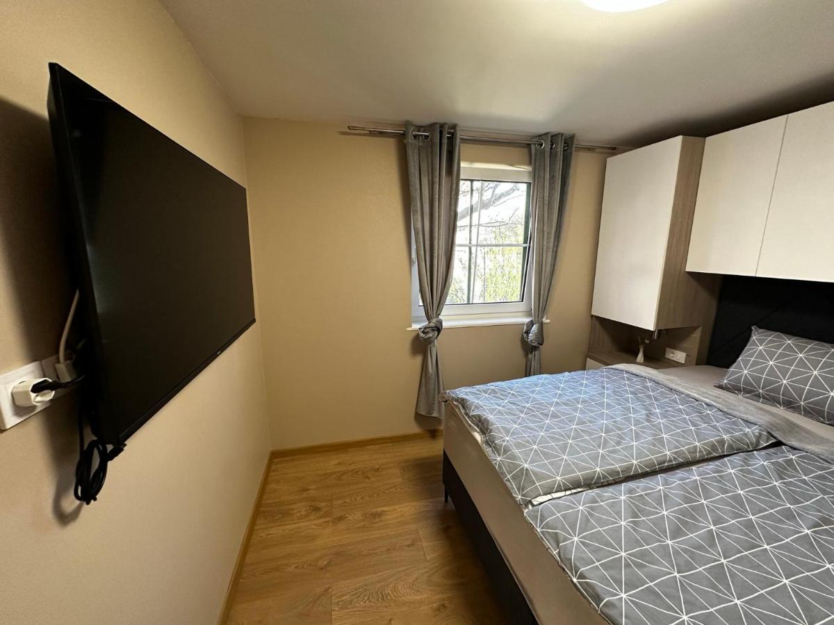 Apartman Veronika Vrsi Exteriör bild